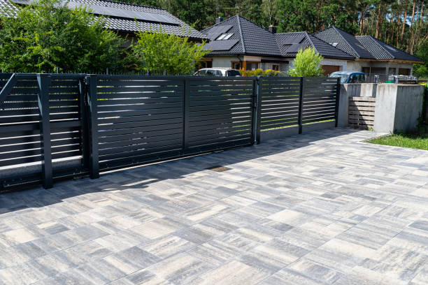 Best Driveway Pavers Cost  in Bellefontaine Neighbors, MO